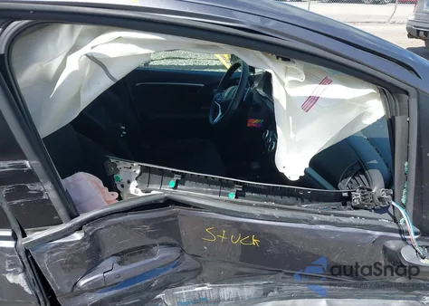 2018 Honda Fit Ex z USA, uszkodzony, nr VIN 3HGGK5H86JM722136